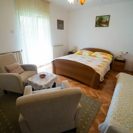 Apartments Marija Porec Exterior photo