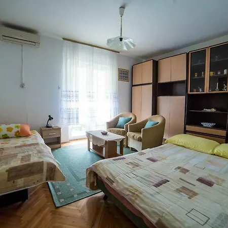 Apartments Marija Porec Exterior photo